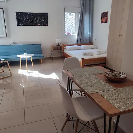 K162 Superior Deluxe Apartment Volos